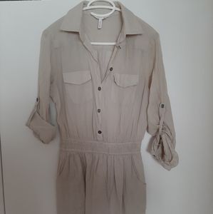 BCBGeneration XS Button up dress with pockets